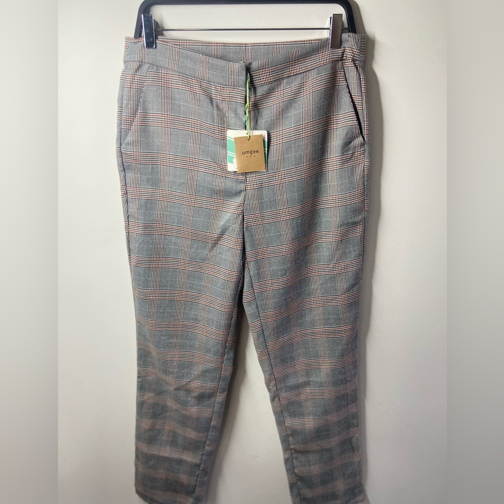 Umgee Women’s Plaid Pants in Gray and Red